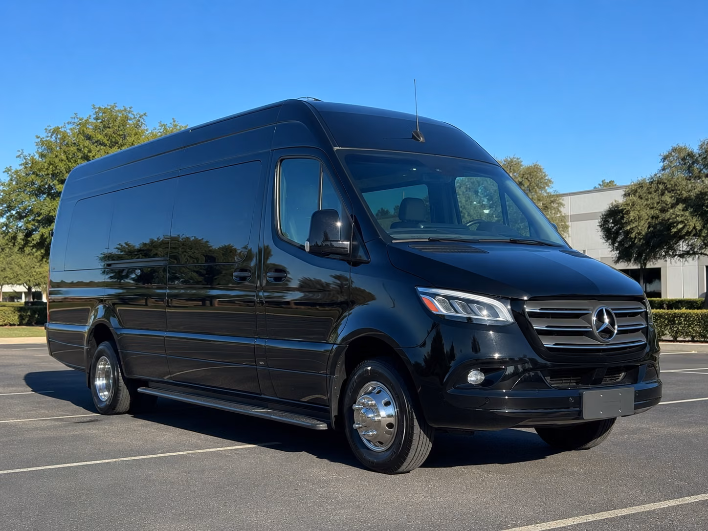 blaine private airport shuttles for blaine pickups and drop offs