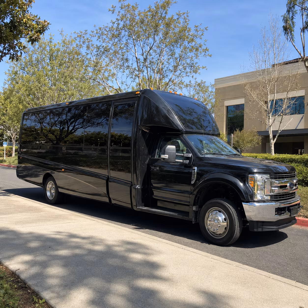 bloomington concert party bus rental
