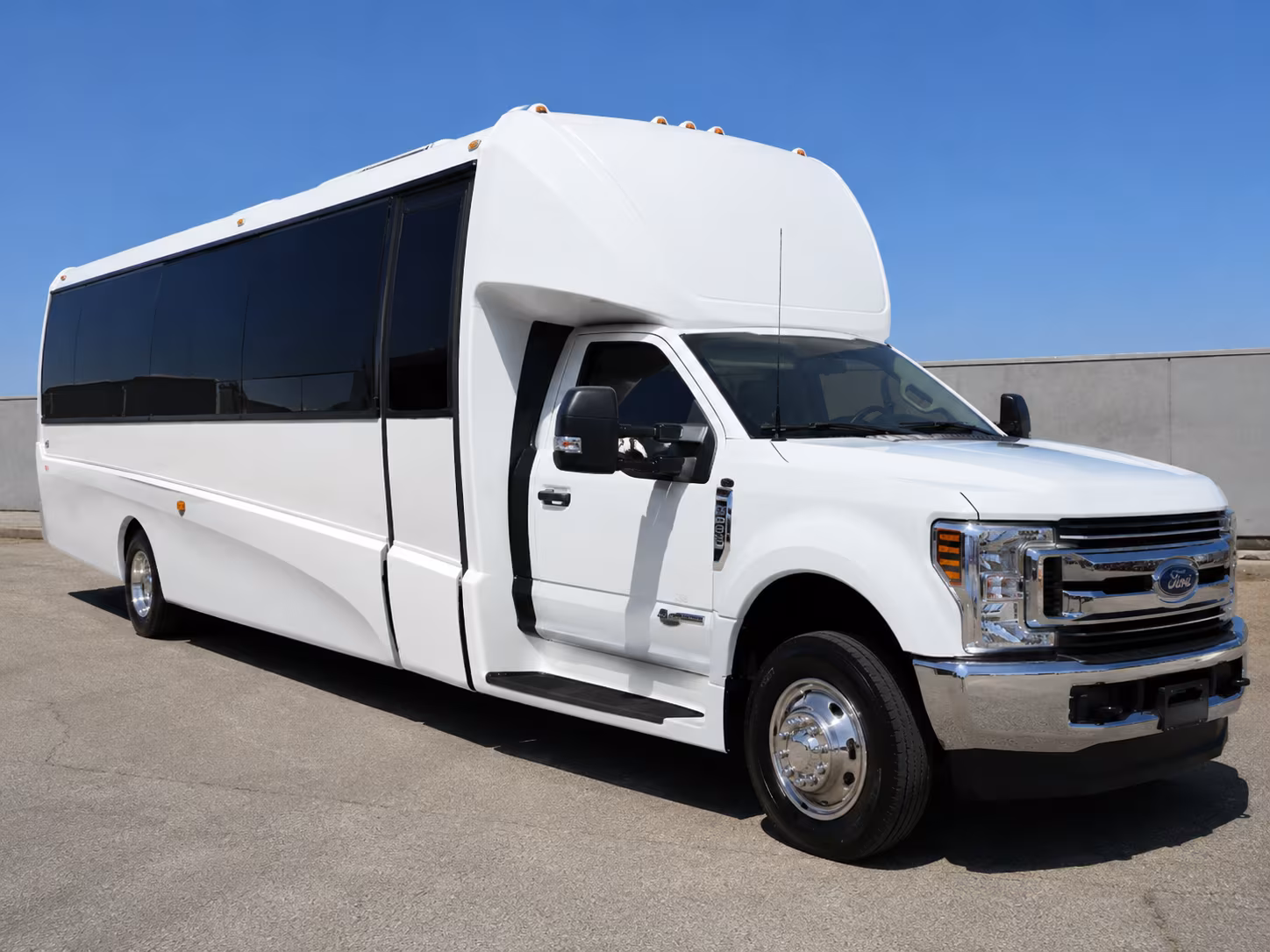 edina arrange transportation for your edina winery tour