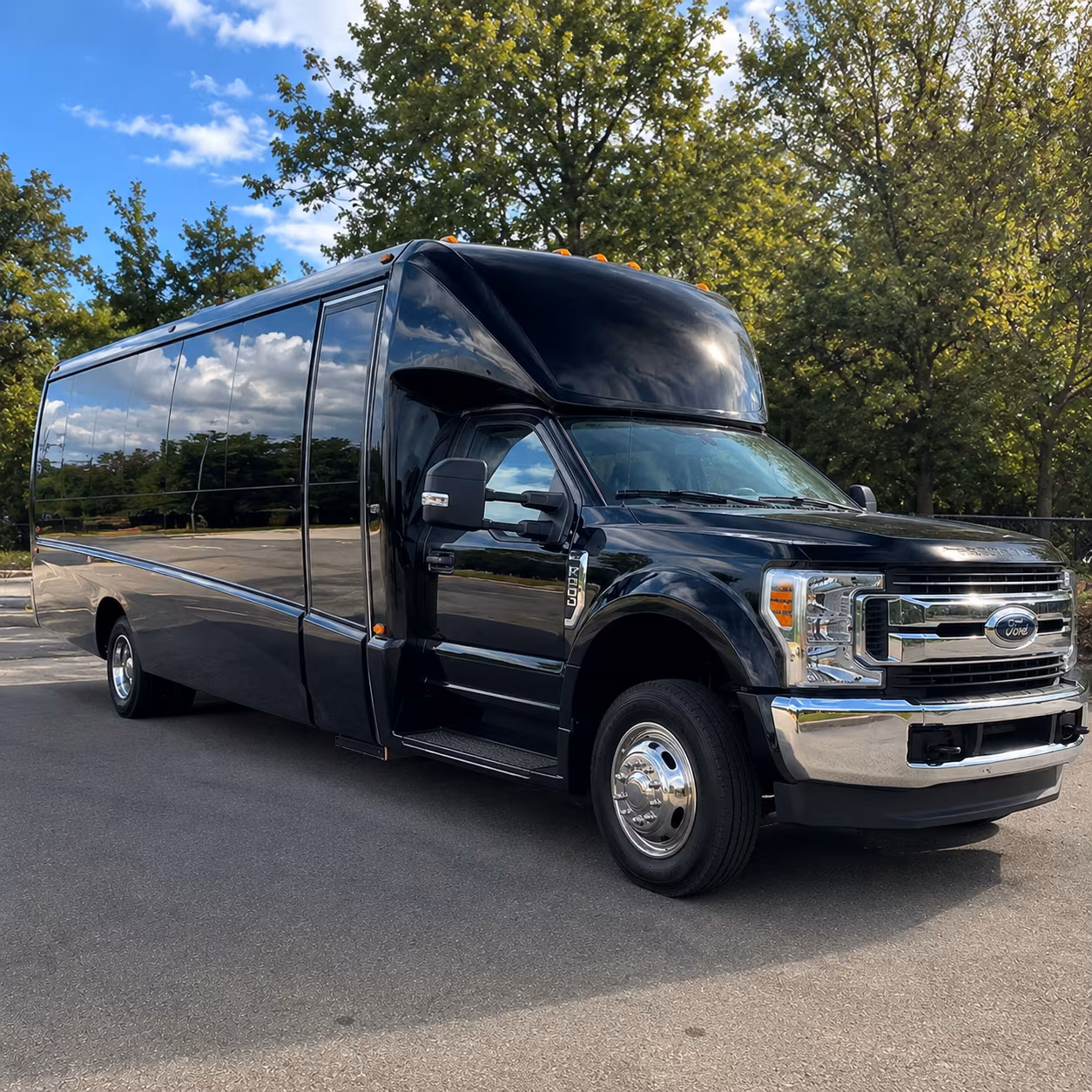rosemount make your group trip comfortable with a rosemount long distance charter bus rental