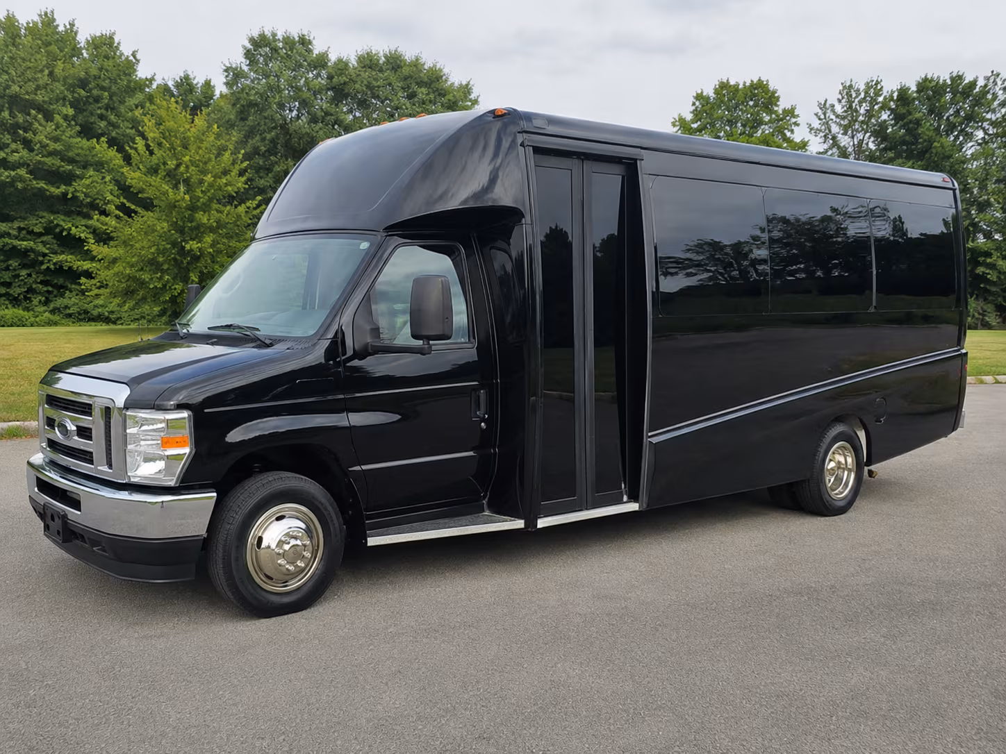 saint paul ride in comfort with saint paul religious group bus rentals