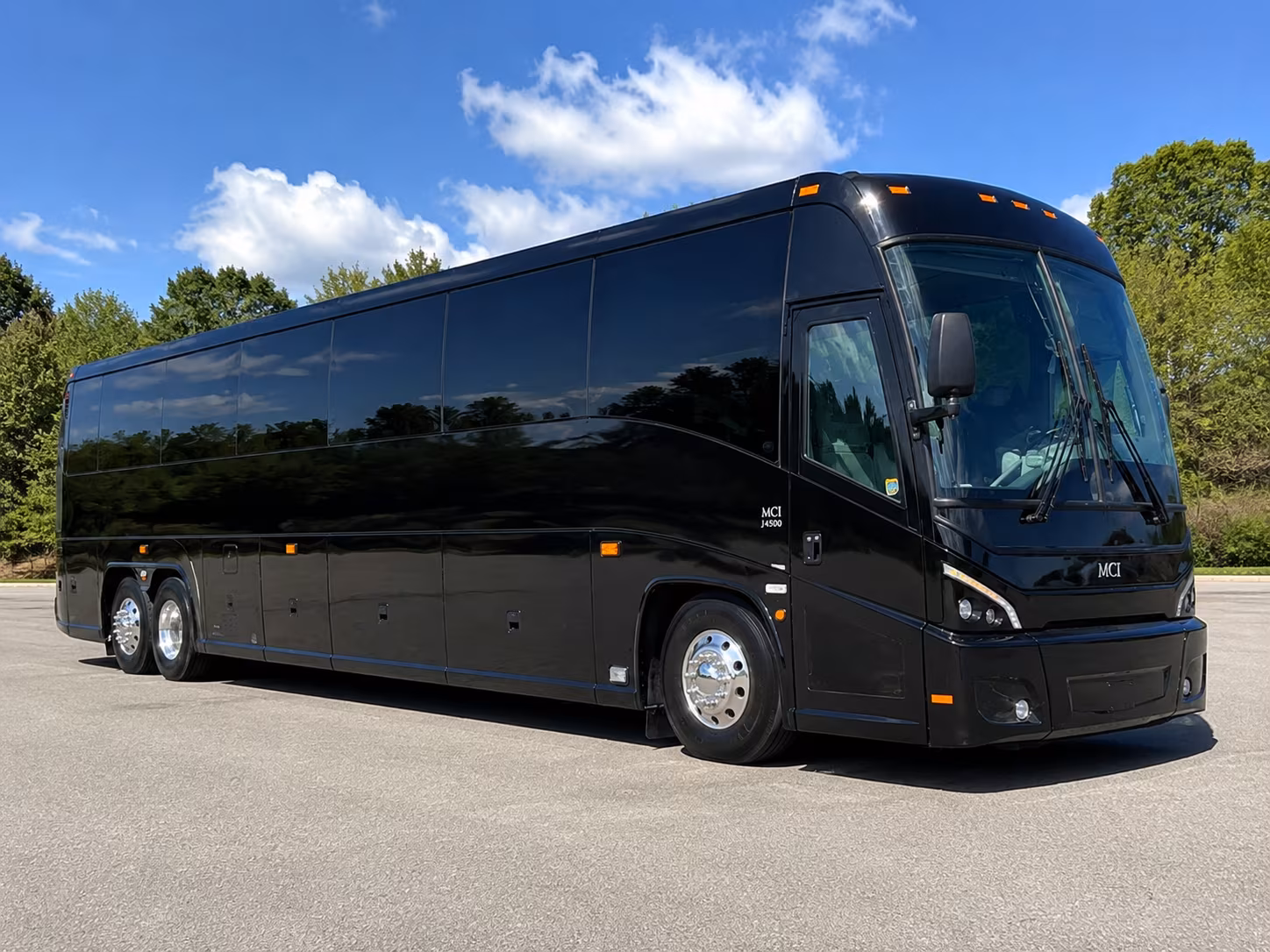 saint paul show up to saint paul concerts in a charter bus